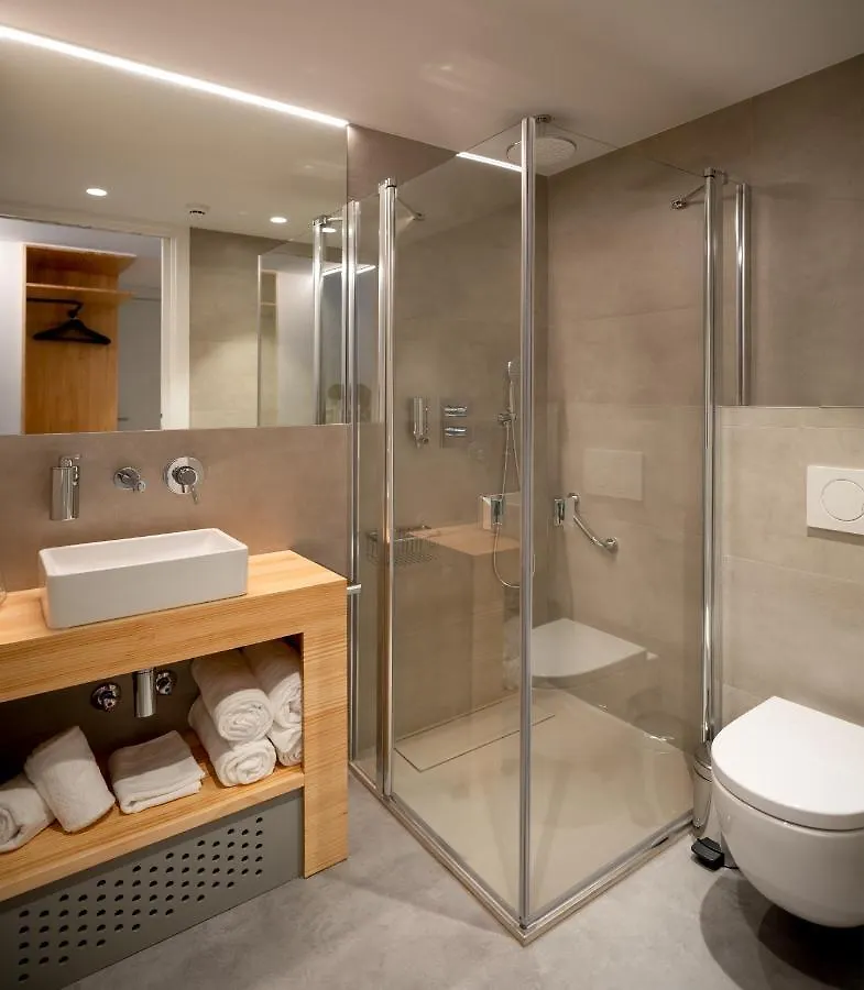 Cristina Enea Rooms San Sebastian